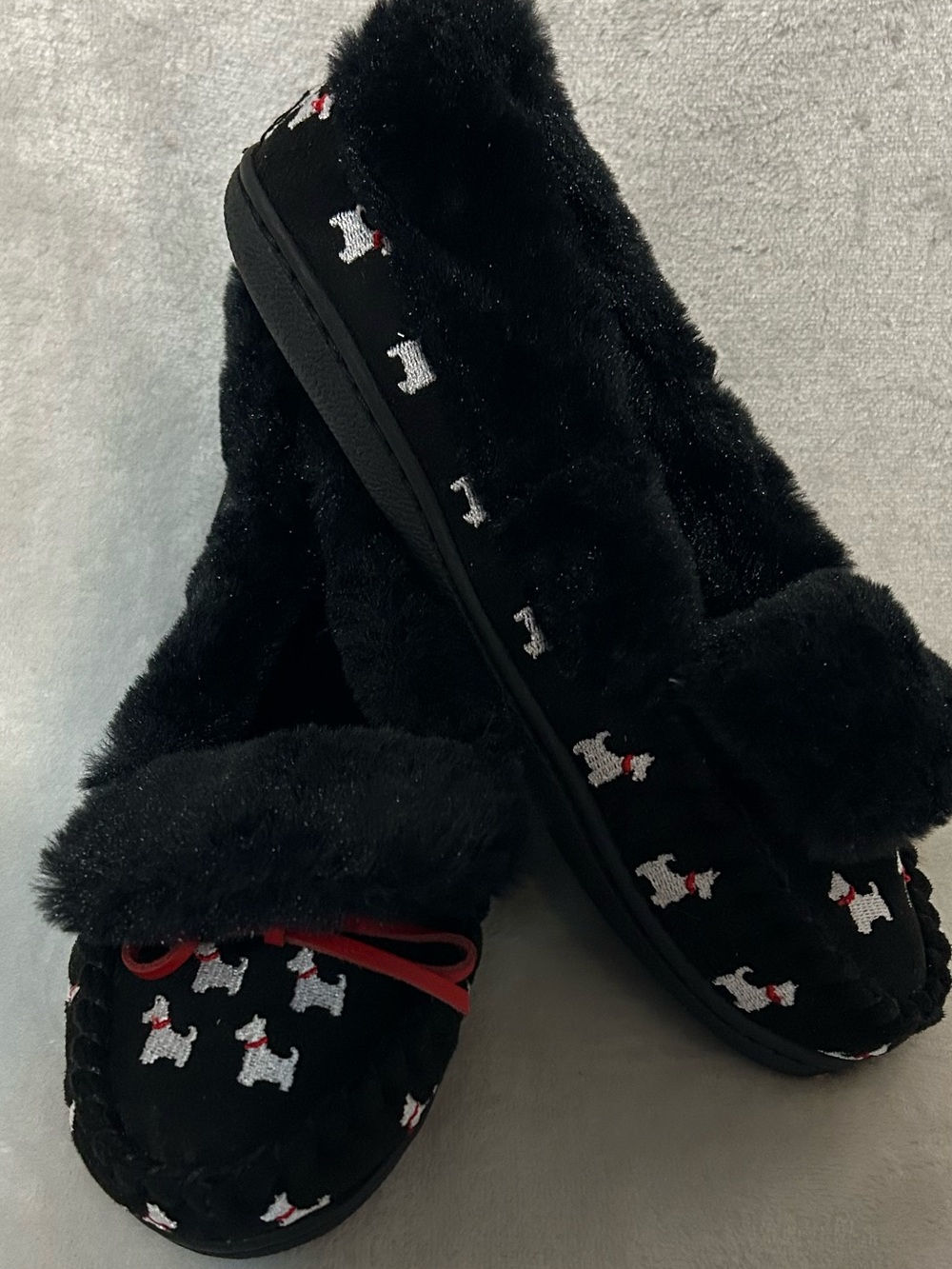 Like New Charter Club Black Faux Fur Moccasin Slippers with Dog Embroidery
